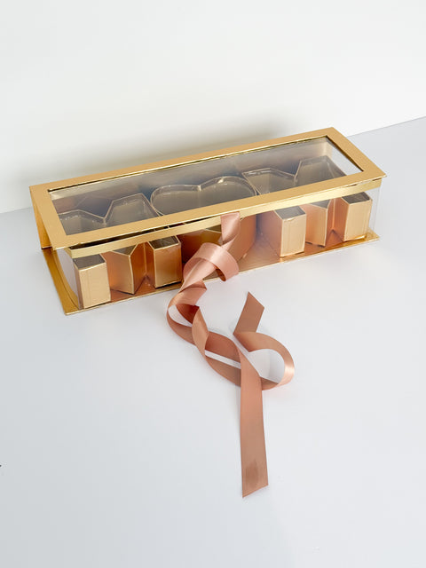 Luxury MOM Flower & Gift Box with Hollowed-Out Design