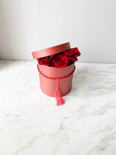 3 Sizes Round Flower Box with Tassel and Lid