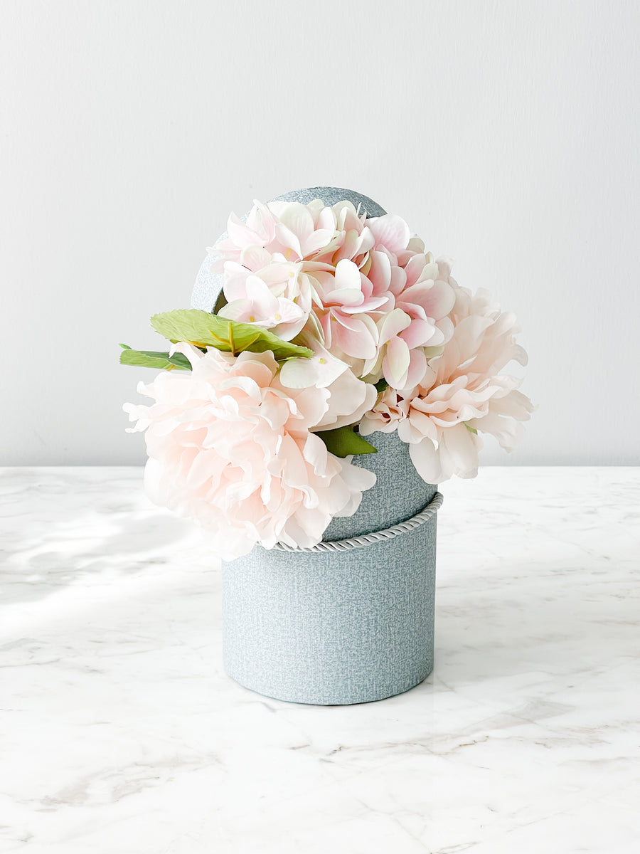 Colored Round Flower Box With Rope And Lid– Fleur Wholesale